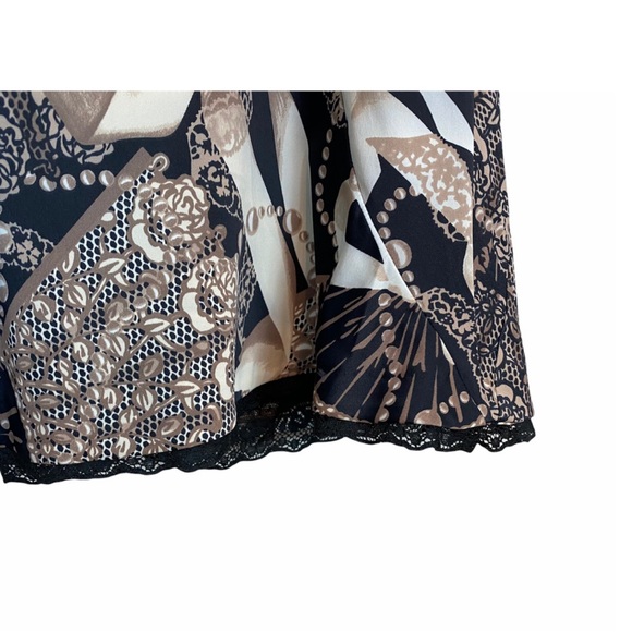 Karen Millen Fan Bows Pearls Pencil Skirt with Ruffle - Picture 3 of 7